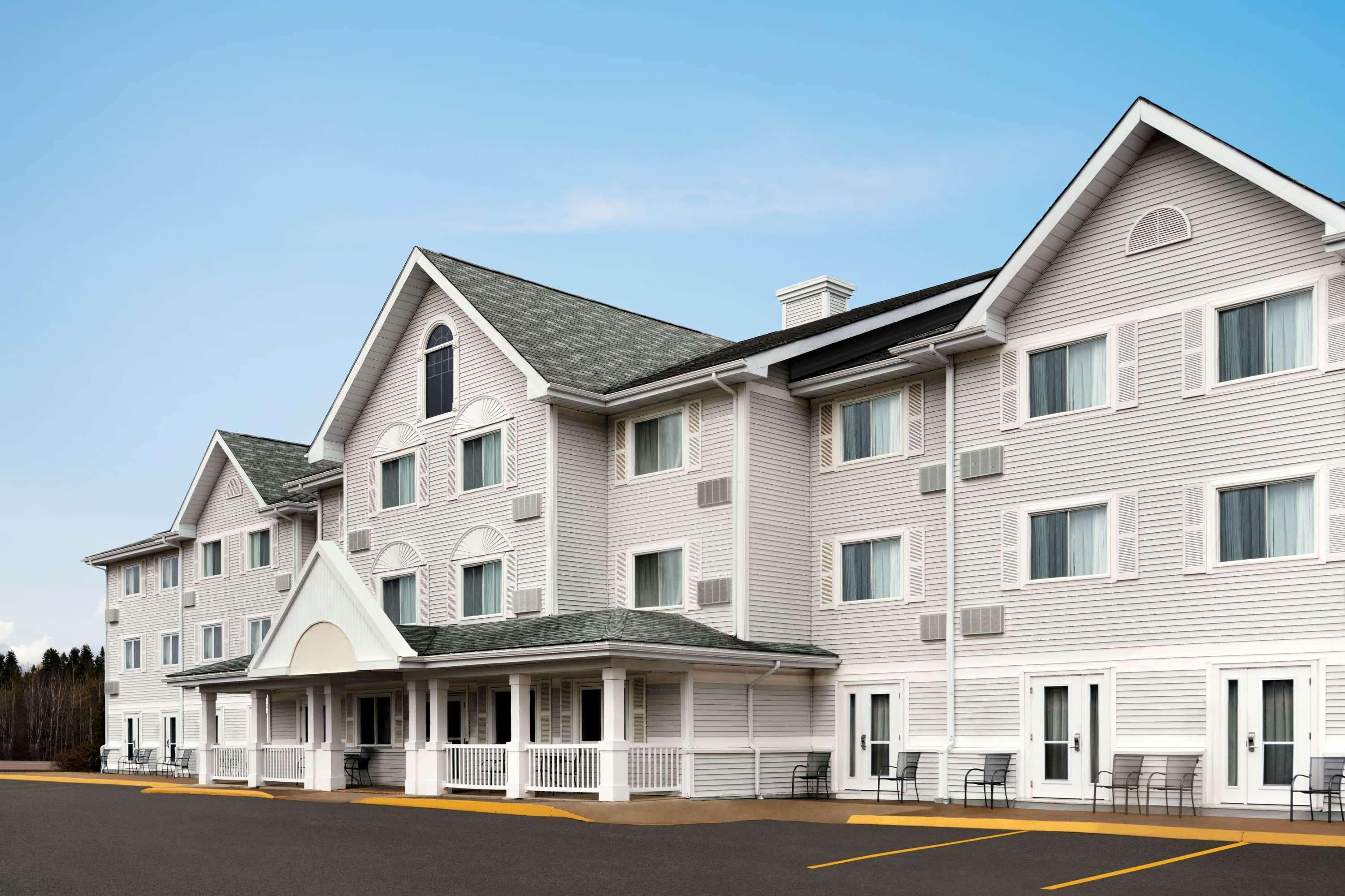 Travelodge Suites By Wyndham מונקטון מראה חיצוני תמונה